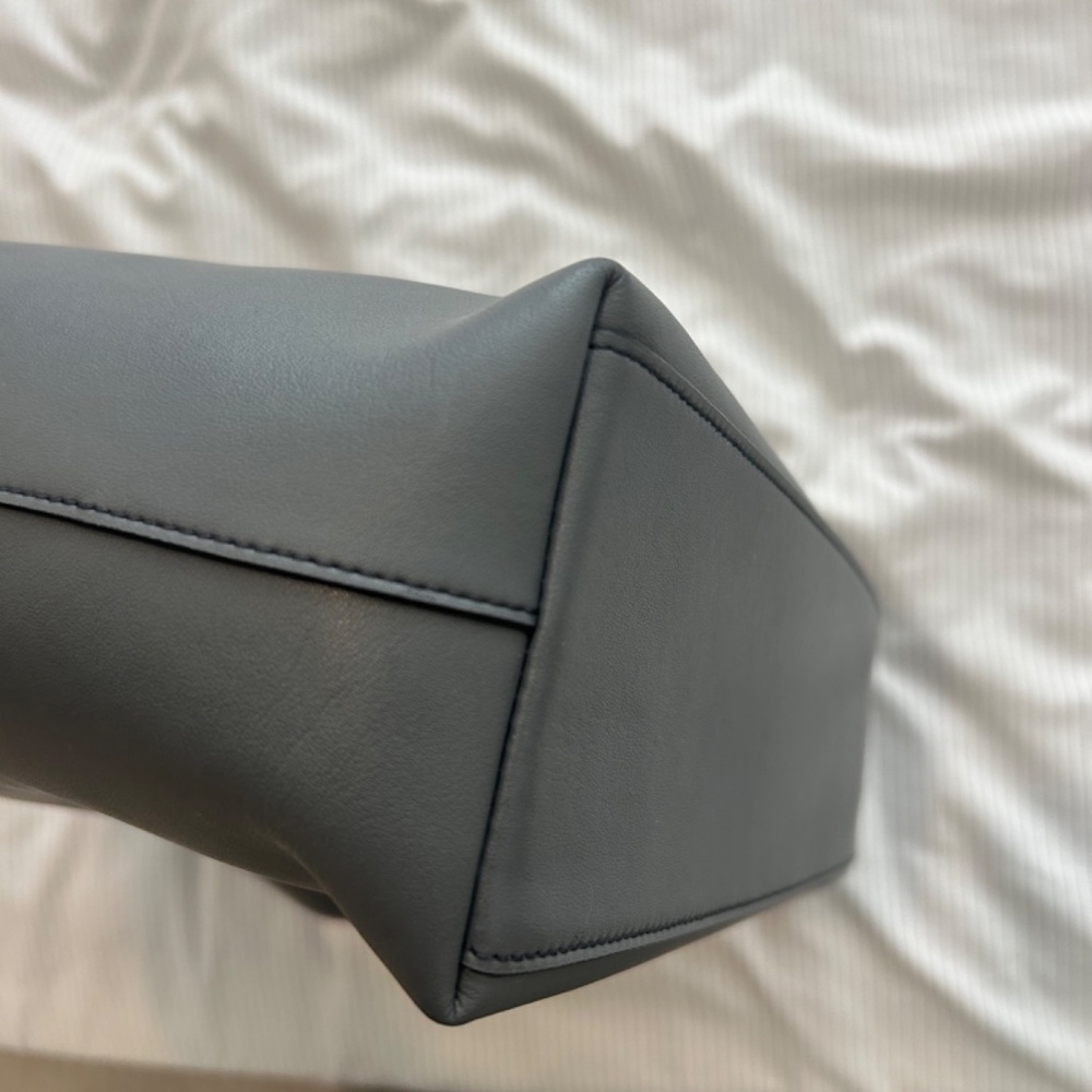 Authentic Bally full leather bag - Picture 5 of 8